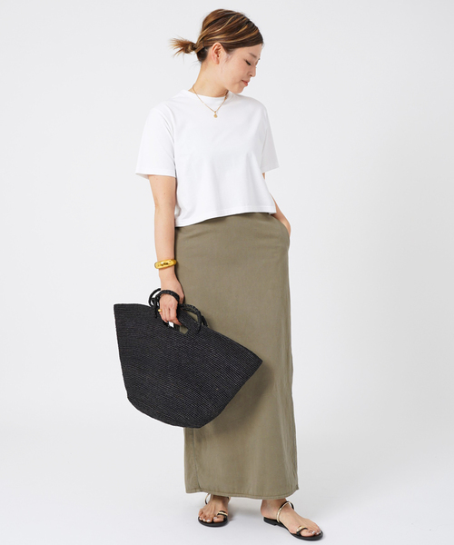 Deuxieme Classe（ドゥーズィエムクラス）の「Neo Cropped T