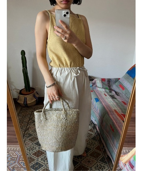 BLACK BY MOUSSY(ブラックバイマウジー)の「plastic sisal bag(プラスチックサイザルバック)(かごバッグ・レディース・シルバー/ゴールド・FREE)」の7枚目の写真