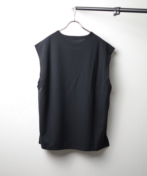 Bling Leads(ブリングリーズ)の「【Bl】【Bling Leads】梨地 ノースリーブシャツ(Tシャツ/カットソー・メンズ・チャコールグレー/ブラック/グレイッシュベージュ/オフホワイト・LARGE/MEDIUM)」の8枚目の写真