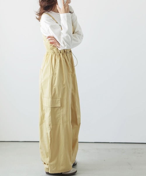 AMELY(エミリー)の「フロントジップミリタリーサロペット(サロペット/オーバーオール・レディース・ブラック/オリーブ/ホワイト系その他/ピンク/チャコールグレー/イエロー/チョコ・フリー)」の17枚目の写真