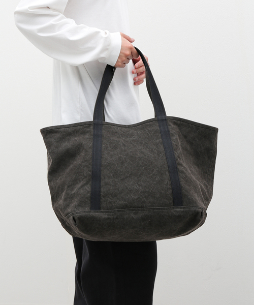 ARTS & CRAFTS(アーツアンドクラフト)の「ARTS&CRAFTS /アーツアンドクラフツ 9ゴウハンプ リュウカ トート(トートバッグ・メンズ・ブラック系その他/キャメル・FREE)」の18枚目の写真