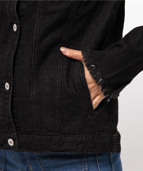 WEGO（ウィゴー）の「WEGO/ノーカラーデニムジャケット（デニムジャケット・レディース・ブラック/ダークインディゴブルー/オフホワイト・FREE）」の8枚目の写真