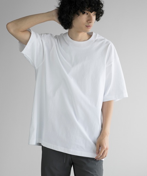 aimoha(アイモハ)の「aimoha men QUALITY COTTON SEAMLESS CONSTRUCTION TEE(Tシャツ/カットソー・メンズ・ブラック/ダークグレー/ネイビー/ホワイト/ライトグレー/キャメル・MEDIUM/LARGE/X-LARGE/XX-LARGE/XXX-LARGE)」の2枚目の写真