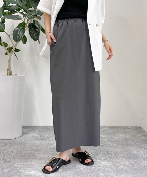 fredy emue(フレディエミュ)の「リブ リラックスタイトスカート(スカート・レディース・チャコールグレー/ベージュ/ブラック・38)」の1枚目の写真