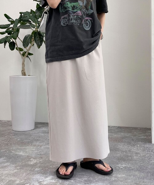 fredy emue(フレディエミュ)の「リブ リラックスタイトスカート(スカート・レディース・チャコールグレー/ベージュ/ブラック・38)」の9枚目の写真