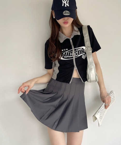 Ada.(エイダ)の「ダブルジップ ゲーミング ハイネック クロップド トップス(Tシャツ/カットソー・レディース・ブラック/グレー・FREE)」の6枚目の写真