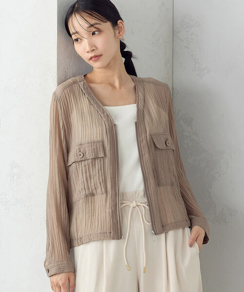 COMME CA ISM(コムサイズム)の「シアー Vネックブルゾン(ブルゾン・レディース・チャコール/モカ・MEDIUM/LARGE)」の10枚目の写真