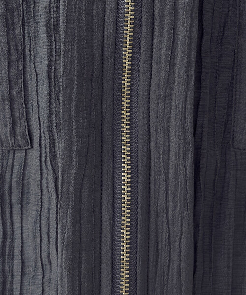 COMME CA ISM(コムサイズム)の「シアー Vネックブルゾン(ブルゾン・レディース・チャコール/モカ・MEDIUM/LARGE)」の17枚目の写真