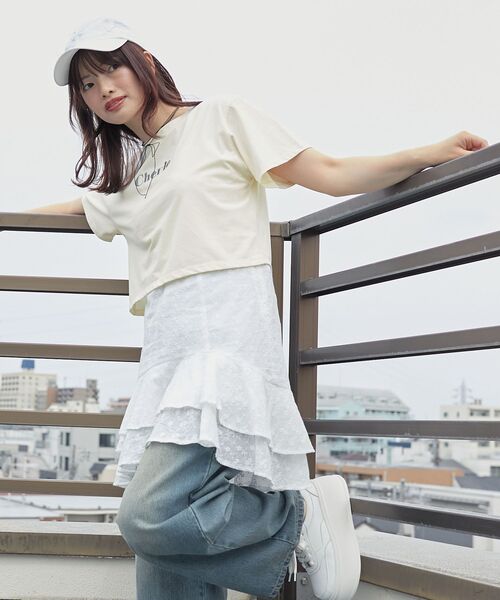 MAJESTIC LEGON(マジェスティックレゴン)の「エンブロイダリーロゴクロップドT(Tシャツ/カットソー・レディース・イエロー/ピンク系その他2/ブラック系その他/ピンク/ブラック・MEDIUM)」の8枚目の写真