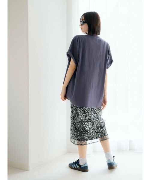 Ungrid（アングリッド）の「ヴィンテージウォッシュロゴビッグTee（Tシャツ/カットソー・レディース・ネイビー/ブルー/オレンジ/グリーン/アイボリー・FREE）」の8枚目の写真