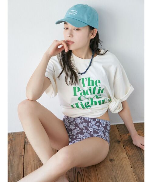 Ungrid（アングリッド）の「ヴィンテージウォッシュロゴビッグTee（Tシャツ/カットソー・レディース・ネイビー/ブルー/オレンジ/グリーン/アイボリー・FREE）」の15枚目の写真