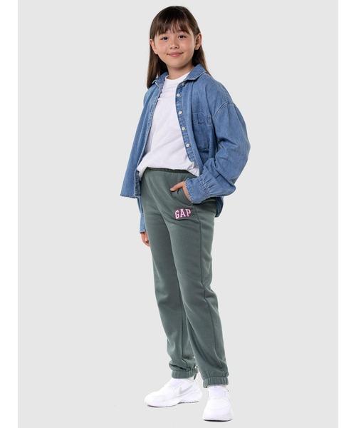 GAP（ギャップ）の「オーバーサイズ デニムシャツ (キッズ)（シャツ/ブラウス・キッズ・インディゴブルー・130cm/120cm/110cm/150cm/140cm/160cm）」の6枚目の写真