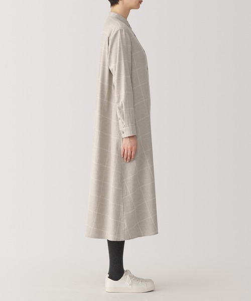 無印良品(ムジルシリョウヒン)の「婦人 両面起毛フランネル スタンドカラー長袖ワンピース(ワンピース・レディース・ダークグリーン/ブラウン系/ベージュ系/ダークネイビー・XL/L/M/S)」の13枚目の写真