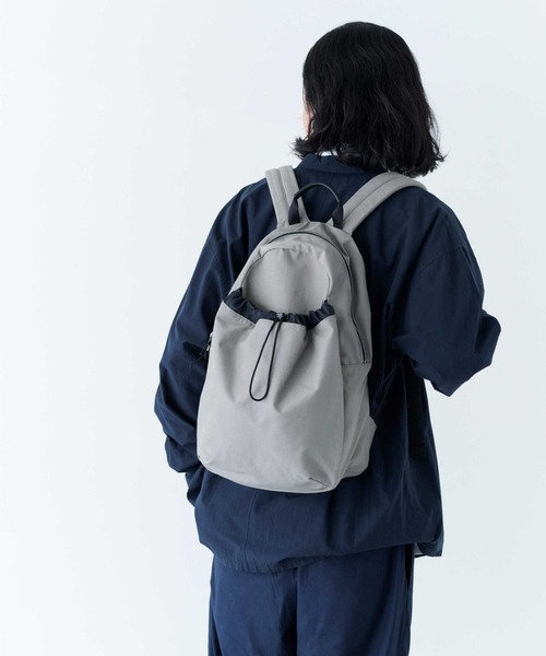 STANDARD SUPPLY(スタンダードサプライ)の「スタンダードサプライ / SIMPLICITY シンプリシティ / GATHER DAYPACK ギャザーデイパック(バックパック/リュック・レディース・ブラック/ダークパープル/モカ/サンドベージュ/チャコールグレー/グレー/ダークネイビー・FREE)」の14枚目の写真