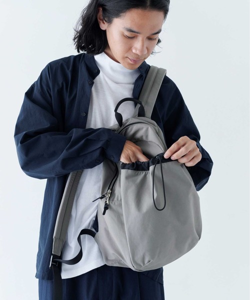 STANDARD SUPPLY(スタンダードサプライ)の「スタンダードサプライ / SIMPLICITY シンプリシティ / GATHER DAYPACK ギャザーデイパック(バックパック/リュック・レディース・ブラック/ダークパープル/モカ/サンドベージュ/チャコールグレー/グレー/ダークネイビー・FREE)」の15枚目の写真