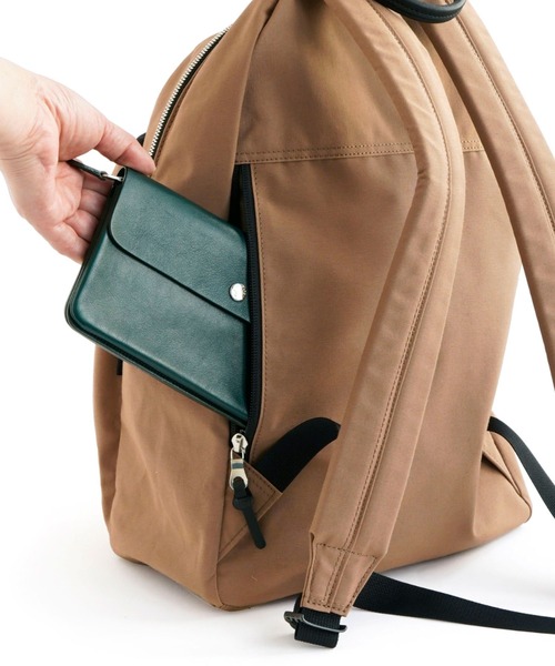 STANDARD SUPPLY(スタンダードサプライ)の「スタンダードサプライ / SIMPLICITY シンプリシティ / GATHER DAYPACK ギャザーデイパック(バックパック/リュック・レディース・ブラック/ダークパープル/モカ/サンドベージュ/チャコールグレー/グレー/ダークネイビー・FREE)」の20枚目の写真