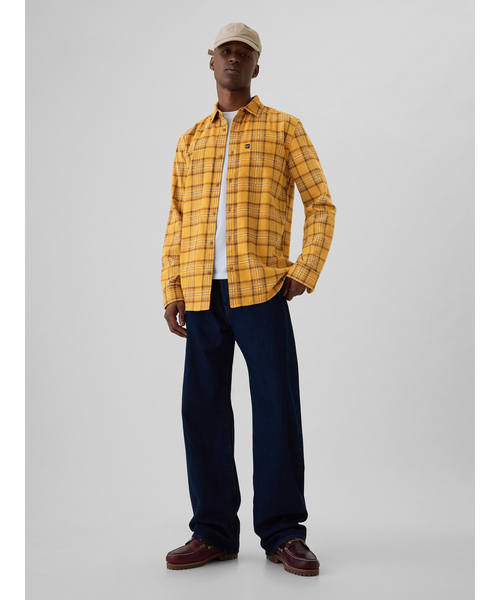 GAP（ギャップ）の「オーガニックコットン フランネルシャツ（シャツ/ブラウス・メンズ・マルチ/グレー/チェック/イエロー/ブラウン/ホワイト×レッド・XS/S/M/L/XL）」の16枚目の写真