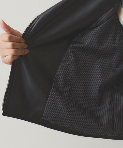 OPAQUE.CLIP（オペークドットクリップ）の「◆シンセティックレザーライダースジャケット【洗える】（ライダースジャケット・レディース・ブラック・42/40/38/36）」の13枚目の写真