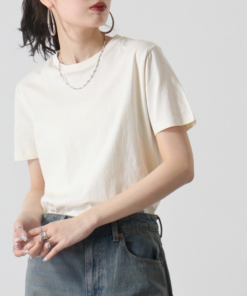 TRUSS(トラス)の「TRUSS ベーシックスタイルTシャツ(Tシャツ/カットソー・レディース・ライトピンク/ライトイエロー/ライム/ピンク/イエローゴールド/パープル/ターコイズブルー/ホワイト/ブラック/ライトブルー/チャコールグレー/ブラウン/ネイビー/レッド/イエロー/オレンジ/ヘザーグレー/アーミー/ケリーグリーン/ロイヤルブルー/バーガンディー/ピンク系/ナチュラル・XXL/S/XL/M/L)」の7枚目の写真
