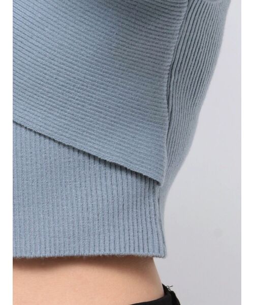 MURUA(ムルーア)の「カシュクールハーフジップトップス(ニット/セーター・レディース・ダークオレンジ/ブルー/ブラック/ベージュ・FREE)」の14枚目の写真