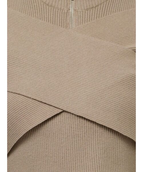 MURUA(ムルーア)の「カシュクールハーフジップトップス(ニット/セーター・レディース・ダークオレンジ/ブルー/ブラック/ベージュ・FREE)」の19枚目の写真