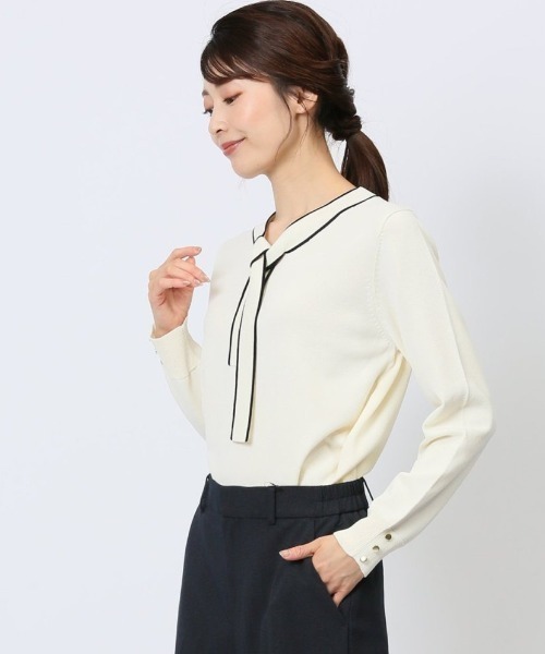 m.f.editorial（エムエフエディトリアル）の「【ウォッシャブル 静電気防止 ストレッチ ウォッシャブル】m.f.エディトリアル レディース 配色ボウタイ ニットプルオーバー（ニット/セーター・レディース・ネイビー/ブラック/ブルー/ブラウン/ホワイト・MEDIUM/LARGE）」の2枚目の写真