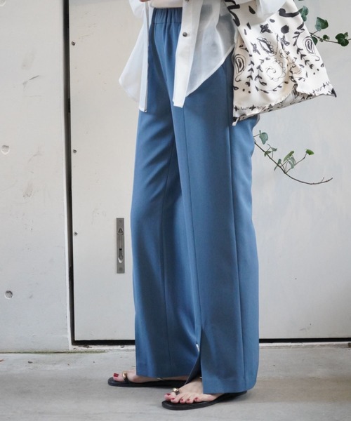 qualite(カリテ)の「【美脚】2WAYストレッチセンターベンツパンツ/オフィスカジュアル【WEB限定/新色入荷】(スラックス・レディース・ブルー/チャコールグレー/グレイッシュベージュ/ブラック・34/36/38/40)」の4枚目の写真
