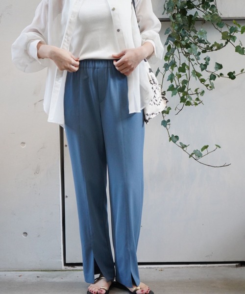 qualite(カリテ)の「【美脚】2WAYストレッチセンターベンツパンツ/オフィスカジュアル【WEB限定/新色入荷】(スラックス・レディース・ブルー/チャコールグレー/グレイッシュベージュ/ブラック・34/36/38/40)」の13枚目の写真