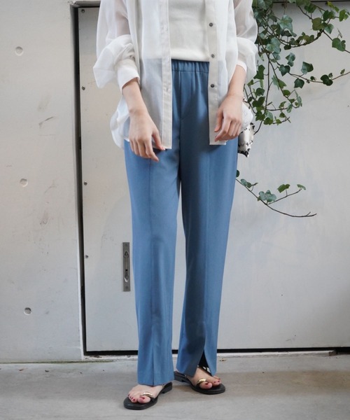 qualite(カリテ)の「【美脚】2WAYストレッチセンターベンツパンツ/オフィスカジュアル【WEB限定/新色入荷】(スラックス・レディース・ブルー/チャコールグレー/グレイッシュベージュ/ブラック・34/36/38/40)」の11枚目の写真