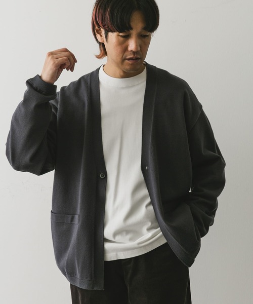 URBAN RESEARCH DOORS(アーバンリサーチドアーズ)の「『UR TECH 200日ニット』1ツ釦カーディガン(カーディガン/ボレロ・メンズ・ブラック/グリーン/ネイビー・MEDIUM/LARGE)」の18枚目の写真