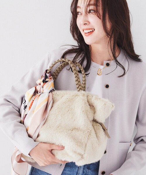 UNTITLED(アンタイトル)の「◆【2WAY/クリスマスギフト】ドロストフェイクファーバッグ(ショルダーバッグ・レディース・ダークグレー/ベージュ/ライトグレー/ダークブラウン・99)」の5枚目の写真