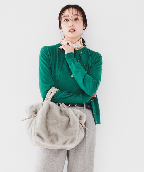 UNTITLED(アンタイトル)の「◆【2WAY/クリスマスギフト】ドロストフェイクファーバッグ(ショルダーバッグ・レディース・ダークグレー/ベージュ/ライトグレー/ダークブラウン・99)」の7枚目の写真