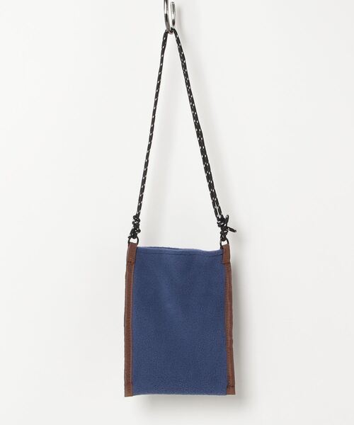 FRUIT OF THE LOOM（フルーツオブザルーム）の「FRUIT OF THE LOOM / FTL FREECE SHOULDER BAG / 80677800（ショルダーバッグ・レディース・グリーン/ピンク/ブラウン/オレンジ/ネイビー/グレー・ONESIZE）」の7枚目の写真