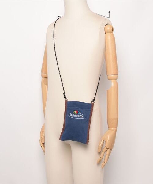 FRUIT OF THE LOOM（フルーツオブザルーム）の「FRUIT OF THE LOOM / FTL FREECE SHOULDER BAG / 80677800（ショルダーバッグ・レディース・グリーン/ピンク/ブラウン/オレンジ/ネイビー/グレー・ONESIZE）」の10枚目の写真