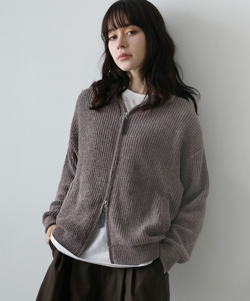 ETELIO（エテリオ）の「モールヤーンドライバーズニット（ニット/セーター・メンズ・アイボリー/モカ/ブルーグレー/ブラック・S/M/L）」の4枚目の写真