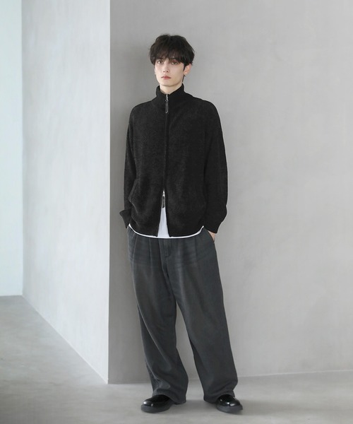 ETELIO（エテリオ）の「モールヤーンドライバーズニット（ニット/セーター・メンズ・アイボリー/モカ/ブルーグレー/ブラック・S/M/L）」の18枚目の写真