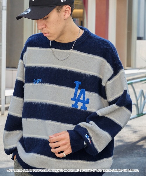 MLB(メジャーリーグベースボール)の「MLB/メジャーリーグベースボール 別注 ワッペン刺繍 マルチボーダークルーネックニット(ニット/セーター・メンズ・ダークネイビー/ダークブラウン/ブラック/ブラウン/アイボリー・S/M/L)」の17枚目の写真