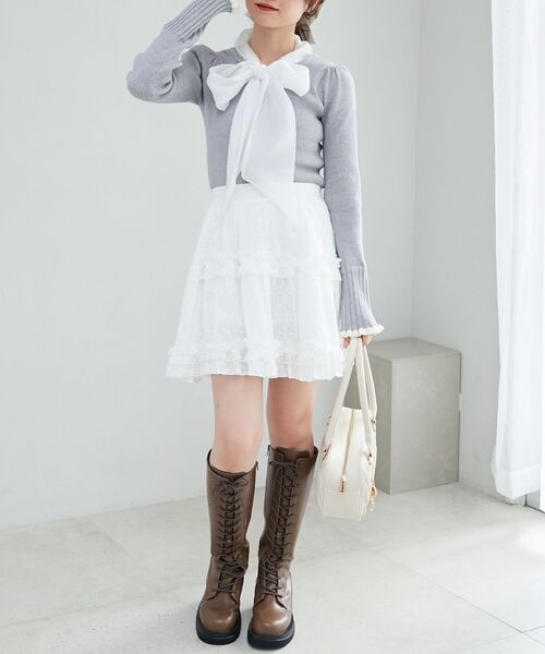 MAJESTIC LEGON(マジェスティックレゴン)の「袖フリルボウタイ配色ニット(ニット/セーター・レディース・ブラック系その他/グレー/ボルドー/アイボリー/ブラック・MEDIUM)」の20枚目の写真