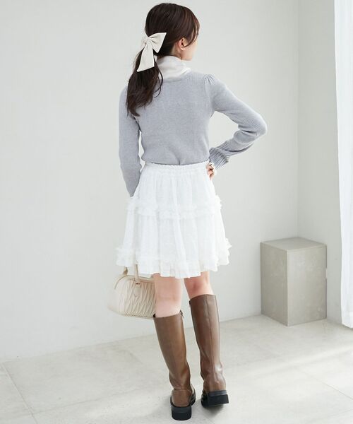 MAJESTIC LEGON(マジェスティックレゴン)の「袖フリルボウタイ配色ニット(ニット/セーター・レディース・ブラック系その他/グレー/ボルドー/アイボリー/ブラック・MEDIUM)」の22枚目の写真
