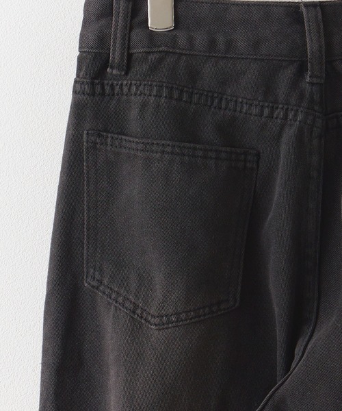 Chick(チック)の「Random Damage Denim Pants / ランダム ダメージ ストレートデニムパンツ(デニムパンツ・レディース・ブラック/ブルー・M/L)」の10枚目の写真