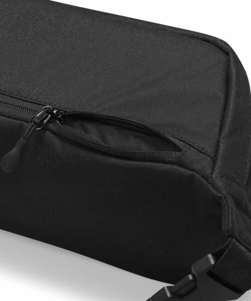 NIKE(ナイキ)の「ナイキ エレメンタル プレミアム ファニー パック (8L) / Nike Elemental Premium Fanny Pack (8L) DN2556-010 Black(ボディバッグ/ウエストポーチ・メンズ・ブラック・ONE SIZE)」の7枚目の写真