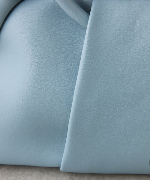 PAPILLONNER（パピヨネ）の「サークルハンドボストンバッグ（ボストンバッグ・レディース・グレイッシュベージュ/サックスブルー・FREE）」の11枚目の写真