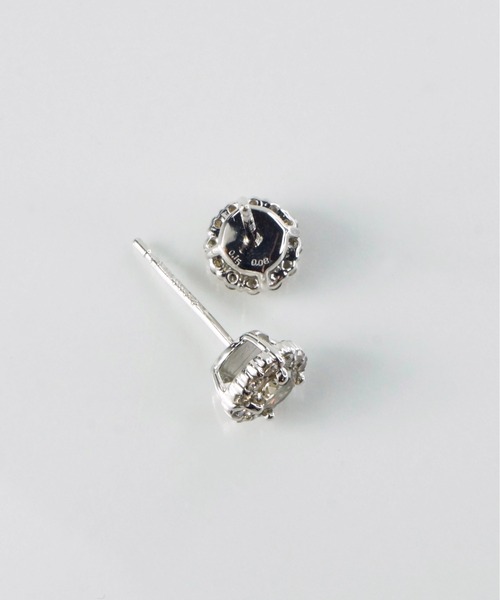 anq.(アンク)の「「anq.」PT950/900・シャンパンカラーダイヤモンド0.45ct ポストピアス(ピアス(両耳用)・レディース・プラチナム・ONE SIZE)」の4枚目の写真