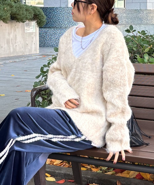 セール】Vネックシャギーニット(chiica select) / シャギーニット 深V