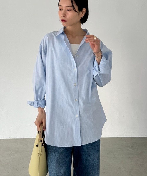 Doux archives(ドゥアルシーヴ)の「ストライプベーシックオーバーシャツ(シャツ/ブラウス・レディース・サックスブルー/ホワイト×ブルー・38)」の12枚目の写真