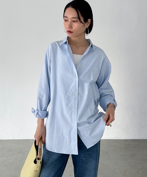 Doux archives(ドゥアルシーヴ)の「ストライプベーシックオーバーシャツ(シャツ/ブラウス・レディース・サックスブルー/ホワイト×ブルー・38)」の11枚目の写真