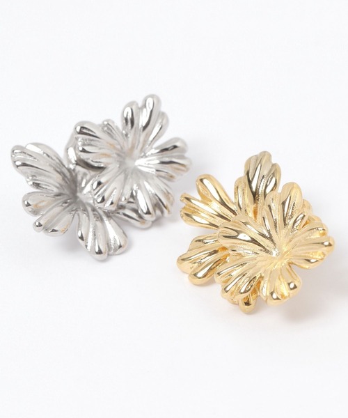 &TEAM NICHOLAS着用　ピアス⭐︎緊急セール セール】ステンレスフラワーピアス（ピアス（両耳用））｜niko