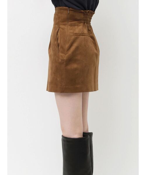 dazzlin（ダズリン）の「【セットアップ対応】コンパクトミニスカート（スカート・レディース・チャコールグレー/キャメル/ブラウン/ピンク/ベージュ・MEDIUM/SMALL）」の15枚目の写真