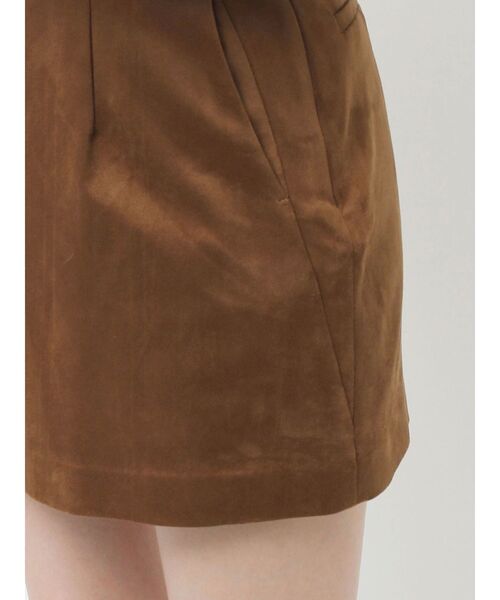 dazzlin（ダズリン）の「【セットアップ対応】コンパクトミニスカート（スカート・レディース・チャコールグレー/キャメル/ブラウン/ピンク/ベージュ・MEDIUM/SMALL）」の19枚目の写真