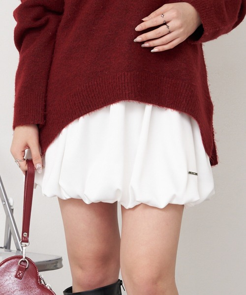 RAY CASSIN（レイカズン）の「【ぺチパンツ付き】サテンバルーンミニスカート（スカート・レディース・グリーン/アイボリー/ネイビー・FREE）」の2枚目の写真